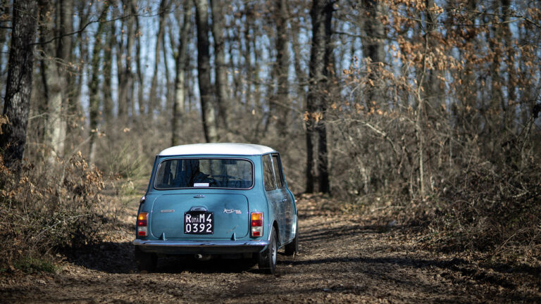 Foto posteriore di una Innocenti Mini Cooper 1300 S