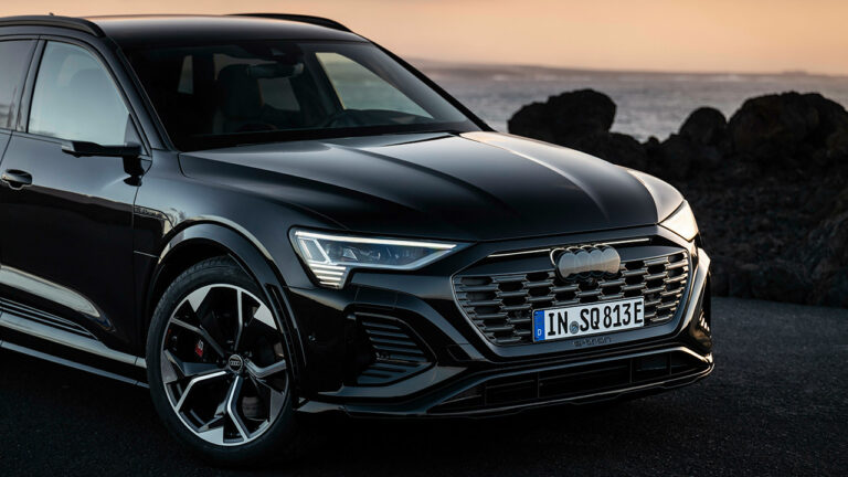 Audi Q8 e-tron vista frontalmente