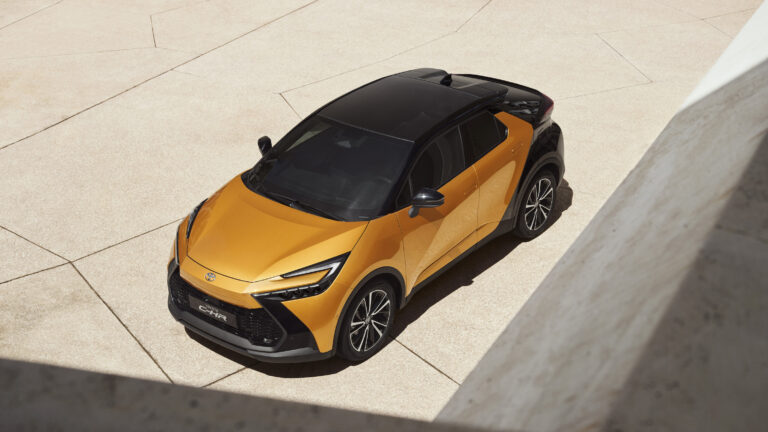 Toyota CH-R