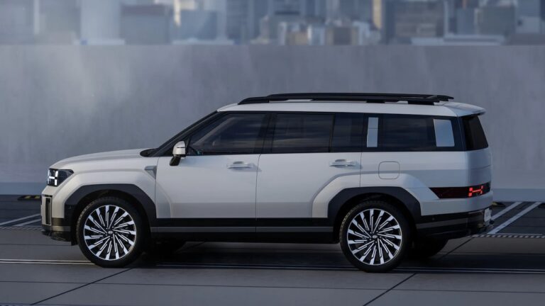 Hyundai Santa Fe - vista laterale