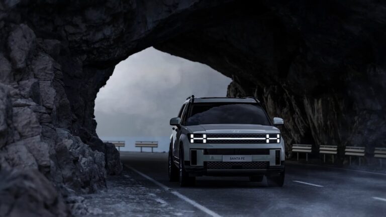 Hyundai Santa Fe - movimento vista frontale