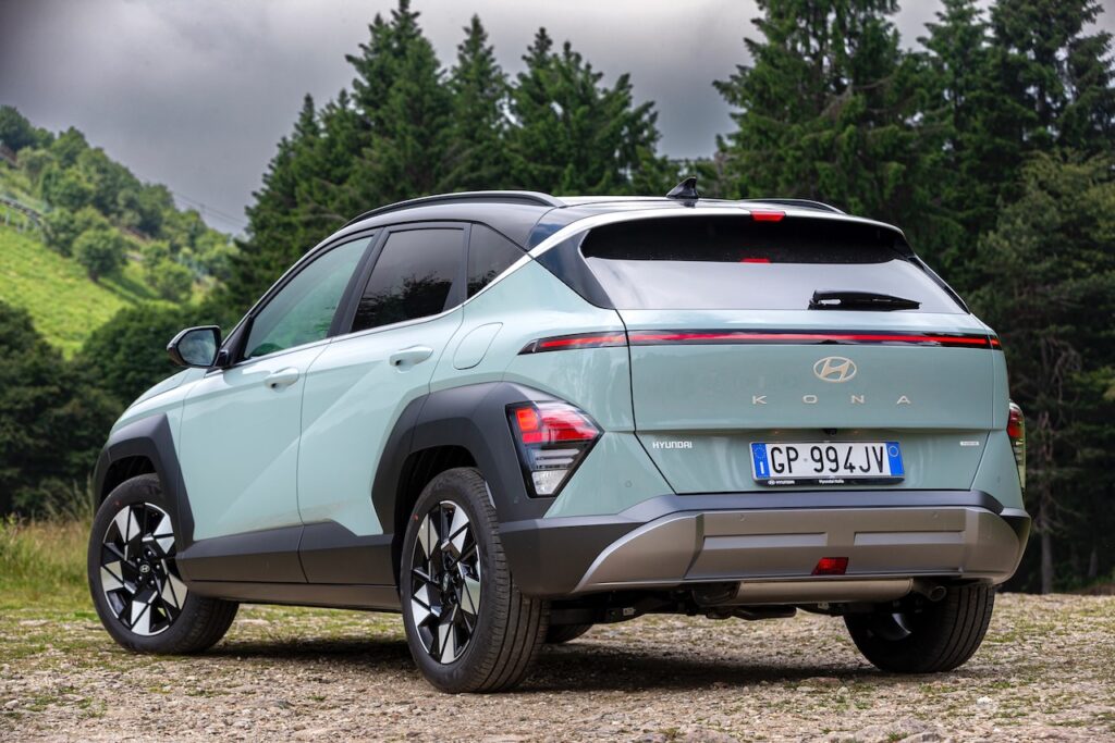 nuova Hyundai Kona - tre quarti posteriore