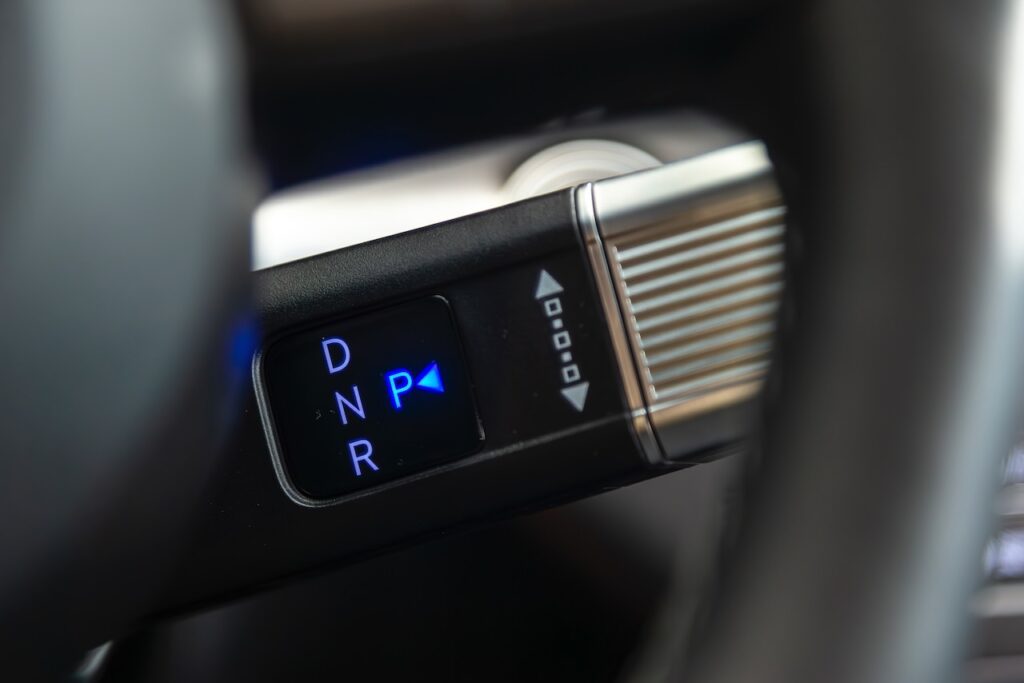 nuova Hyundai Kona - leva cambio