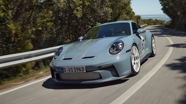 porsche 911 S/T tre quarti ant
