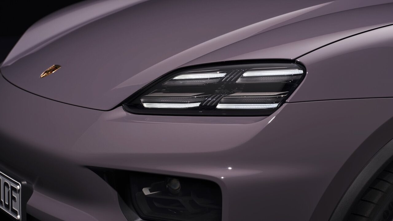 Nuova Porsche Macan - faro anteriore