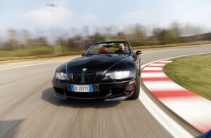 Ivan Capelli prova la Bmw Z3 M