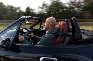 Ivan Capelli prova la Bmw Z3 M