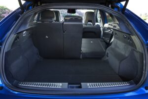 Renault Rafale, prova della Suv coupé della Losanga