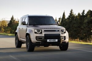 Land Rover Defender OCTA, più dura di un diamante