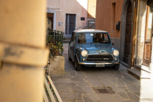 Innocenti Mini Cooper 1300 Export, la prova al passato