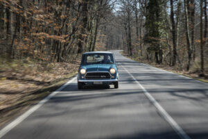 Innocenti Mini Cooper 1300 Export, la prova al passato