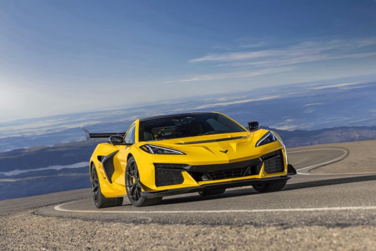 ZR1, la Chevrolet Corvette da oltre 1000 cavalli