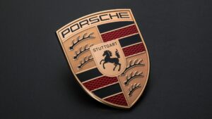 Lo Spettro del ritardo incombe sulla Porsche 718 Elettrica
