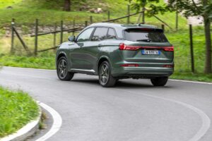 DSFK E5 Phev, comfort in formato cinese