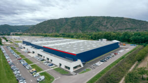 Aixam inaugura il terzo stabilimento, produzione verso 30.000 veicoli all’anno