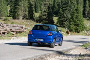 Suzuki Swift Hybrid 4×4 AllGrip, la compatta che sfida i limiti