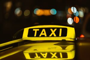 Taxi, NCC o Uber? Scopriamo le differenze in Italia