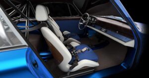 Pelle vegetale e miceliale, la sostenibilità a bordo