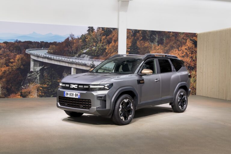 Dacia Bigster, punta davvero in grande