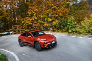 Porsche Macan, la tigre diventa elettrica