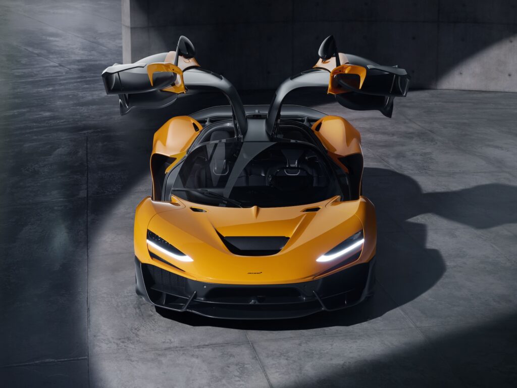 La nuova McLaren W1, come è fatta la nuova supercar ibrida