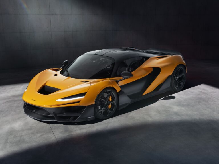 La nuova McLaren W1, come è fatta la nuova supercar ibrida