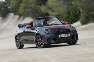 MINI John Cooper Works, l'icona sportiva si rinnova