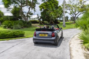 MINI Cabrio, la scoperta che preferisce il termico
