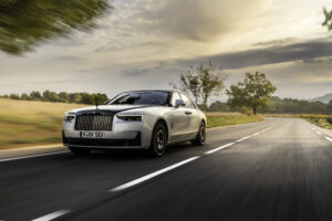 Su strada con la rinnovata Rolls-Royce Ghost II