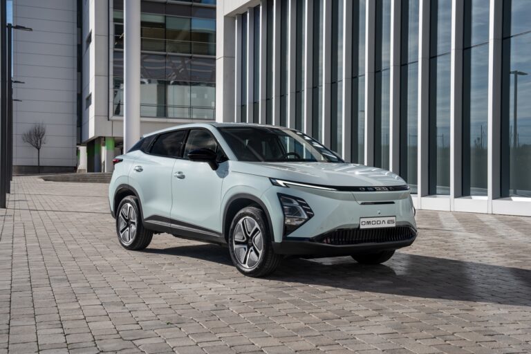 Omoda 5 EV: il SUV elettrico cinese che sfida il mercato italiano