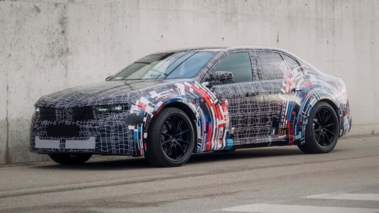 BMW M3 Elettrica: prime immagini della berlina sportiva