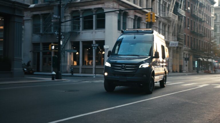 Le Jardin: un'Oasi di lusso su ruote firmata Brooklyn Campervans