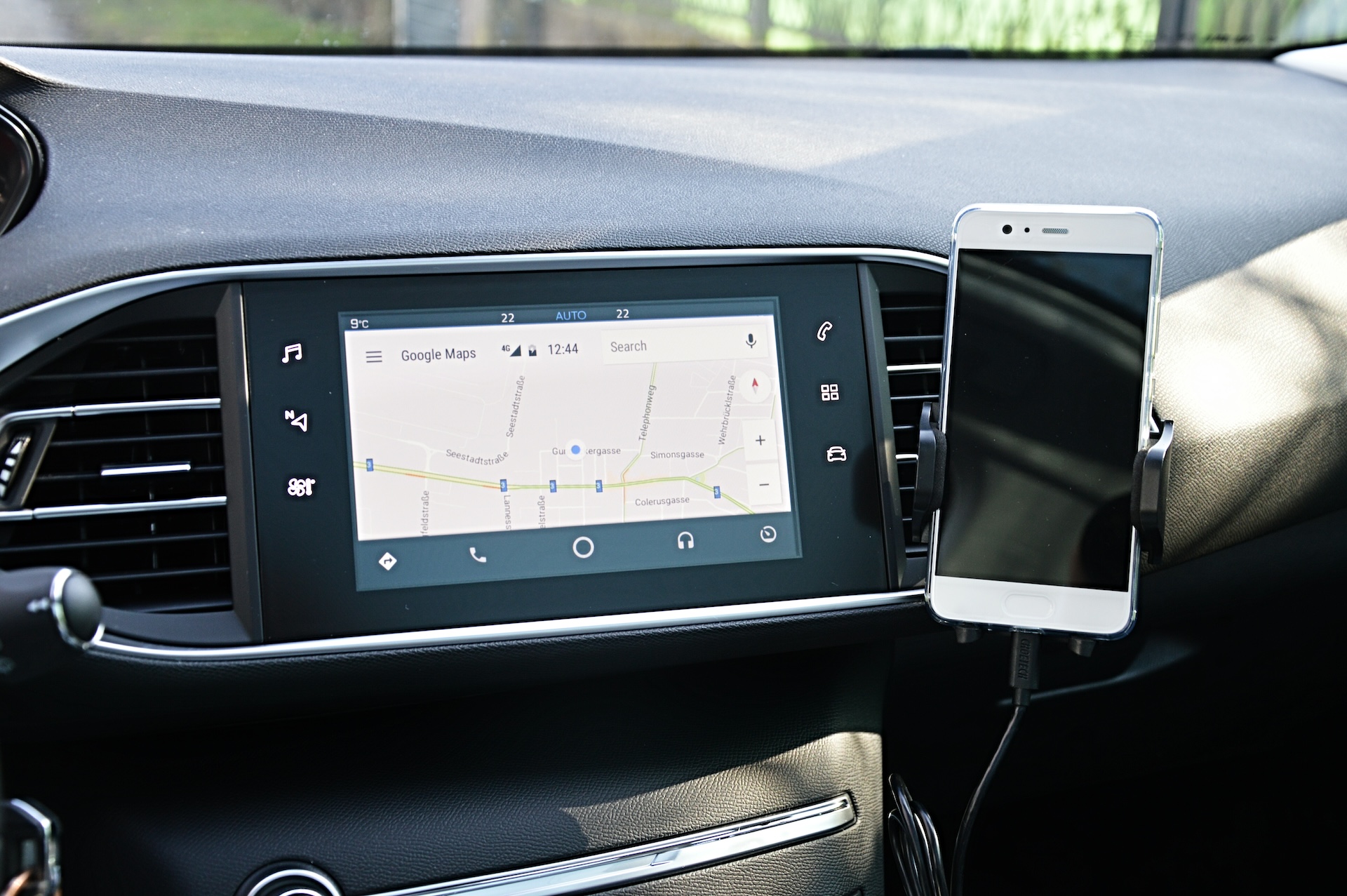 Android Auto si aggiorna - L'Automobile